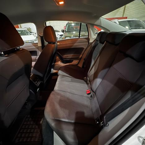VOLKSWAGEN Virtus 1.0 4P 200 TSI FLEX COMFORTLINE AUTOM�TICO, Foto 9