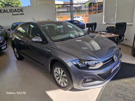 VOLKSWAGEN Virtus 1.0 4P 200 TSI FLEX COMFORTLINE AUTOM�TICO, Foto 11