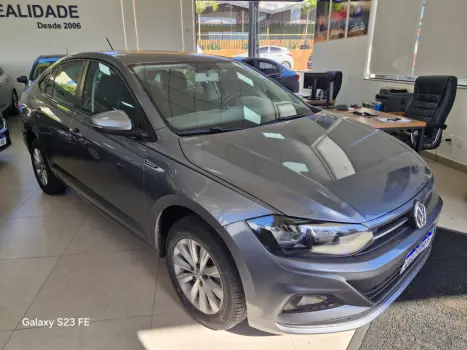 VOLKSWAGEN Virtus 1.0 4P 200 TSI FLEX COMFORTLINE AUTOM�TICO, Foto 13