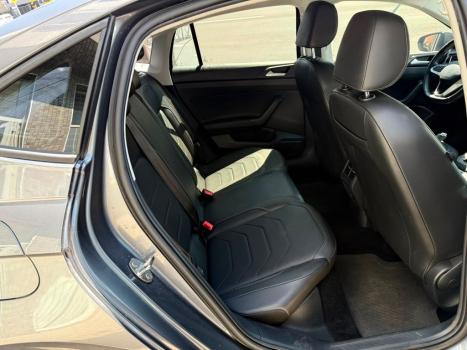 VOLKSWAGEN Virtus 1.0 4P 200 TSI FLEX COMFORTLINE AUTOM�TICO, Foto 13