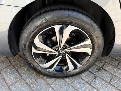 VOLKSWAGEN Virtus 1.0 4P 200 TSI FLEX COMFORTLINE AUTOM�TICO, Foto 15