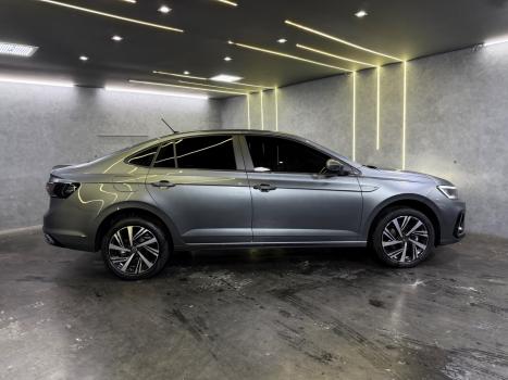 VOLKSWAGEN Virtus 1.0 4P 200 TSI FLEX HIGHLINE AUTOM�TICO, Foto 3