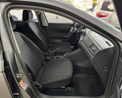 VOLKSWAGEN Virtus 1.6 4P MSI FLEX AUTOM�TICO, Foto 9