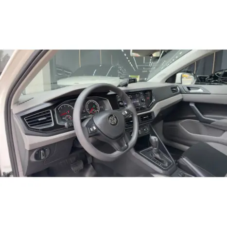 VOLKSWAGEN Virtus 1.0 4P 200 TSI FLEX COMFORTLINE AUTOM�TICO, Foto 9