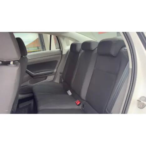 VOLKSWAGEN Virtus 1.0 4P 200 TSI FLEX COMFORTLINE AUTOM�TICO, Foto 14