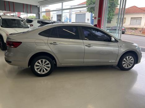 VOLKSWAGEN Virtus 1.6 4P MSI FLEX AUTOM�TICO, Foto 3