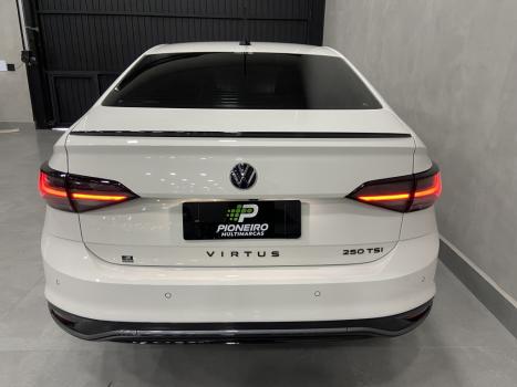 VOLKSWAGEN Virtus 1.4 4P 250 TSI EXCLUSIVE AUTOMÁTICO, Foto 7