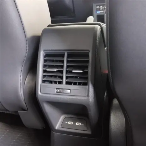 VOLKSWAGEN Virtus 1.0 4P 200 TSI FLEX COMFORTLINE AUTOMÁTICO, Foto 18