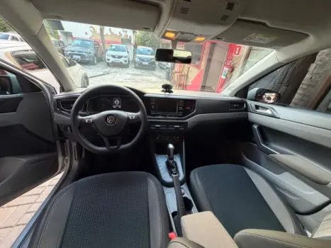 VOLKSWAGEN Virtus 1.0 4P 200 TSI FLEX COMFORTLINE AUTOMÁTICO, Foto 9