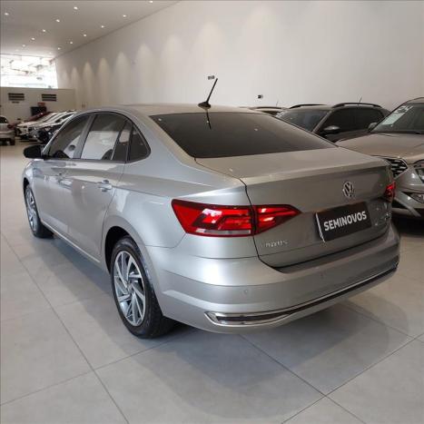 VOLKSWAGEN Virtus 1.0 4P 200 TSI FLEX HIGHLINE AUTOMÁTICO, Foto 6
