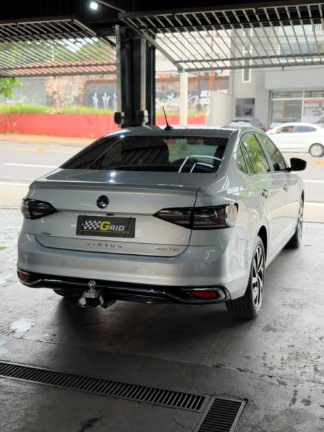 VOLKSWAGEN Virtus 1.0 4P 200 TSI FLEX HIGHLINE AUTOMÁTICO, Foto 7