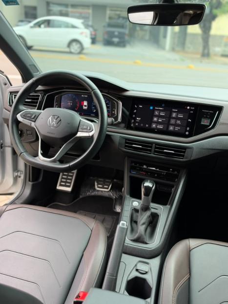 VOLKSWAGEN Virtus 1.0 4P 200 TSI FLEX HIGHLINE AUTOMÁTICO, Foto 13