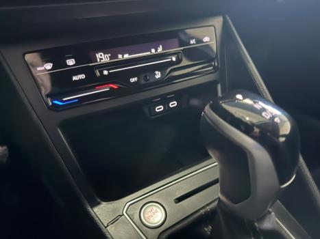 VOLKSWAGEN Virtus 1.4 4P 250 TSI EXCLUSIVE AUTOMÁTICO, Foto 10