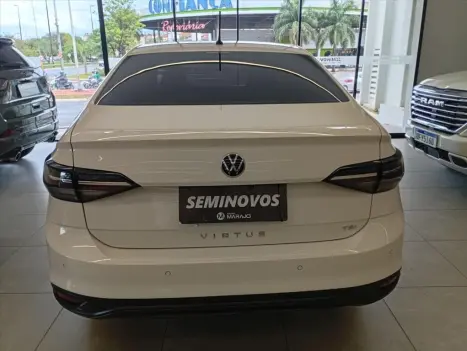 VOLKSWAGEN Virtus 1.0 4P 170 TSI, Foto 10