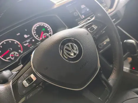 VOLKSWAGEN Virtus 1.0 4P 200 TSI FLEX HIGHLINE AUTOMÁTICO, Foto 6