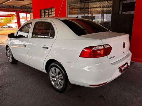 VOLKSWAGEN Voyage 1.0 4P FLEX, Foto 4