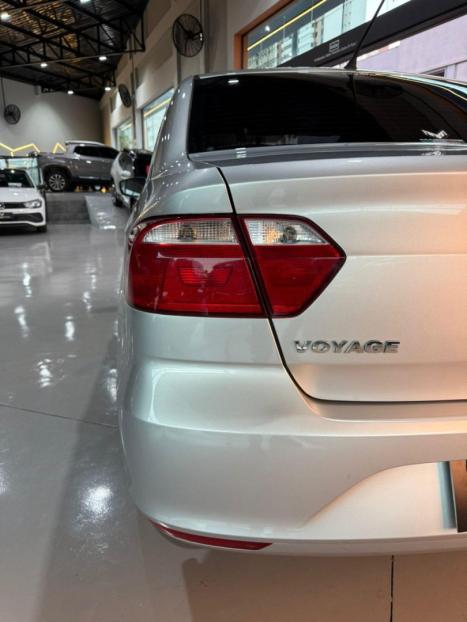 VOLKSWAGEN Voyage 1.6 4P FLEX MSI, Foto 4