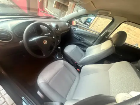 VOLKSWAGEN Voyage 1.0 4P FLEX, Foto 8