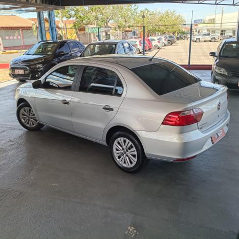 VOLKSWAGEN Voyage 1.0 4P FLEX, Foto 4