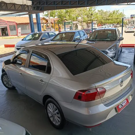 VOLKSWAGEN Voyage 1.0 4P FLEX, Foto 4