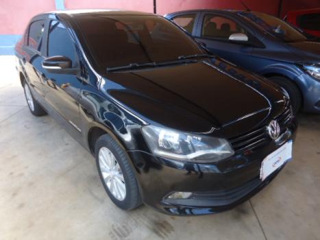 VOLKSWAGEN Voyage 1.6 4P COMFORTLINE FLEX, Foto 2