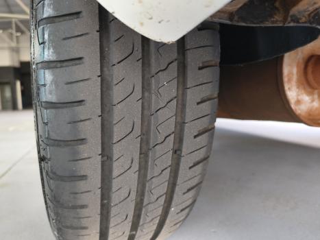 VOLKSWAGEN Voyage 1.0 4P FLEX, Foto 6