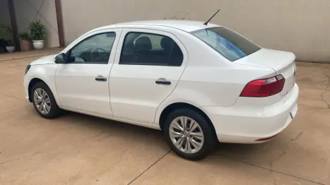 VOLKSWAGEN Voyage 1.0 4P FLEX, Foto 8