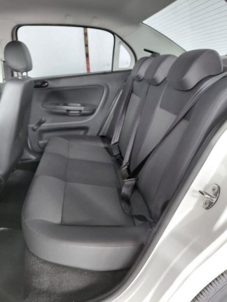 VOLKSWAGEN Voyage 1.0 4P FLEX, Foto 8