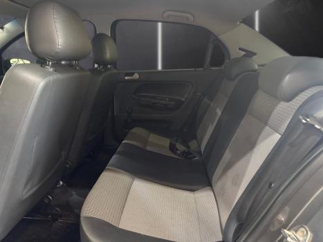 VOLKSWAGEN Voyage 1.6 4P CITY FLEX, Foto 10