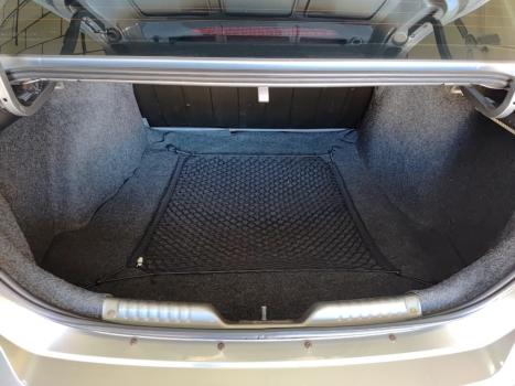 VOLKSWAGEN Voyage 1.6 4P FLEX HIGHLINE, Foto 15