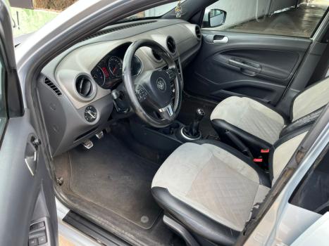 VOLKSWAGEN Voyage 1.6 4P EVIDENCE FLEX, Foto 3