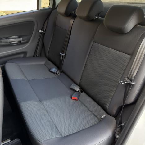 VOLKSWAGEN Voyage 1.6 4P FLEX, Foto 12