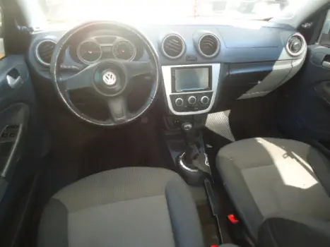 VOLKSWAGEN Voyage 1.6 4P TREND FLEX, Foto 4