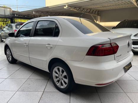 VOLKSWAGEN Voyage , Foto 4
