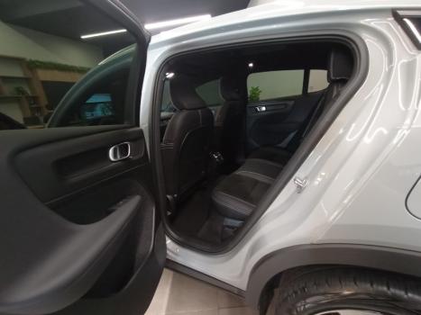 VOLVO C40 P8 4P TWIN ULTIMATE ELETRIC RECHARGE, Foto 10