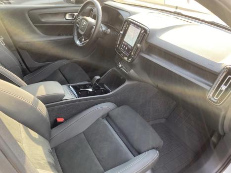 VOLVO C40 P8 4P TWIN ULTIMATE ELETRIC RECHARGE, Foto 15