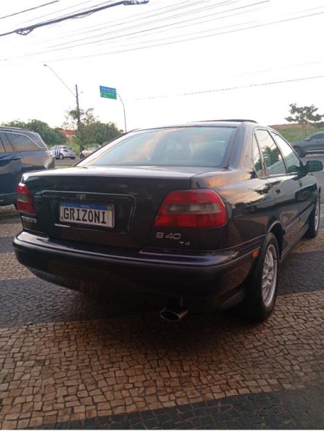 VOLVO S40 1.8 16V 4P AUTOM�TICO, Foto 2