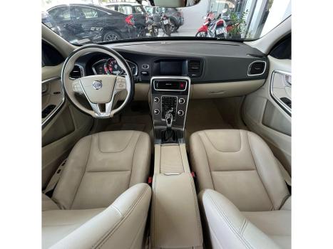 VOLVO V60 2.0 4P T5 MOMENTUM TURBO AUTOMTICO, Foto 6