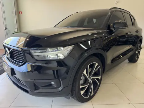 VOLVO XC40 1.5 16V 4P T5 RECHARGE HÍBRIDO R-DESIGN GEARTRONIC AUTOMÁTICO, Foto 7 VOLVO XC40 1.5 16V 4P T5 RECHARGE HÍBRIDO R-DESIGN GEARTRONIC AUTOMÁTICO, Foto 7