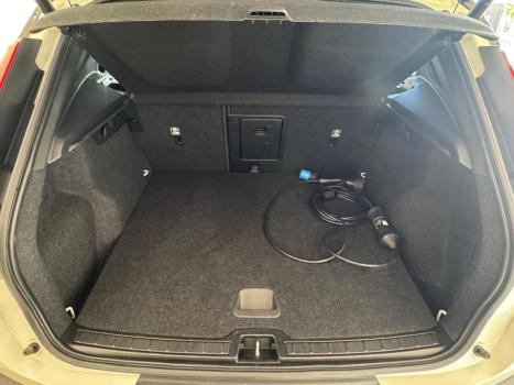 VOLVO XC40 1.5 16V 4P T5 RECHARGE HBRIDO R-DESIGN GEARTRONIC AUTOMTICO, Foto 16
