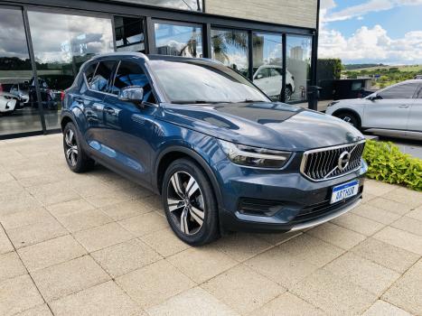 VOLVO XC40 1.5 16V 4P T5 RECHARGE H�BRIDO INSCRIPTION GEARTRONIC AUTOM�TICO, Foto 3