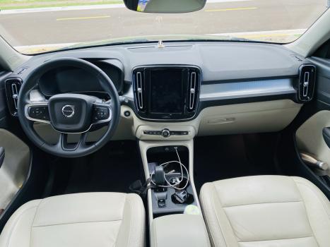 VOLVO XC40 1.5 16V 4P T5 RECHARGE H�BRIDO INSCRIPTION GEARTRONIC AUTOM�TICO, Foto 11