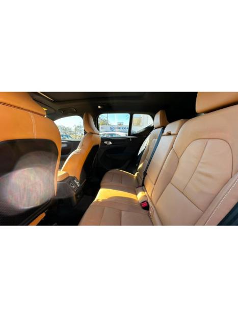 VOLVO XC40 1.5 16V 4P T5 RECHARGE H�BRIDO INSCRIPTION GEARTRONIC AUTOM�TICO, Foto 10