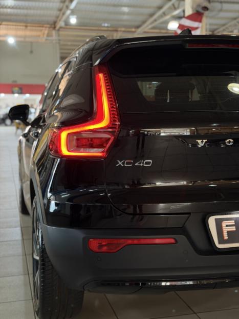 VOLVO XC40 1.5 16V 4P T5 RECHARGE HÍBRIDO R-DESIGN GEARTRONIC AUTOMÁTICO, Foto 7