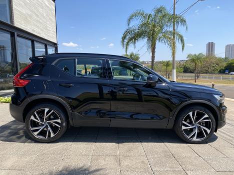 VOLVO XC40 2.0 16V 4P T5 TURBO R-DESIGN AWD GEARTRONIC AUTOMTICO, Foto 4