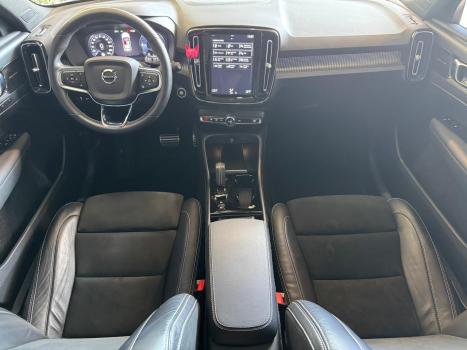 VOLVO XC40 2.0 16V 4P T5 TURBO R-DESIGN AWD GEARTRONIC AUTOMTICO, Foto 2