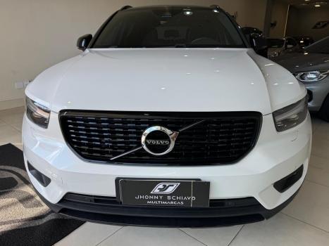 VOLVO XC40 2.0 16V 4P T5 TURBO R-DESIGN AWD GEARTRONIC AUTOMTICO, Foto 3