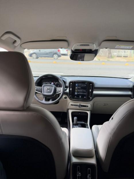 VOLVO XC40 2.0 16V 4P T5 TURBO MOMENTUM AWD GEARTRONIC AUTOM�TICO, Foto 14