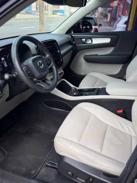 VOLVO XC40 2.0 16V 4P T5 TURBO MOMENTUM AWD GEARTRONIC AUTOM�TICO, Foto 17