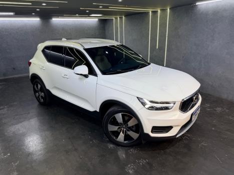 VOLVO XC40 2.0 16V 4P T5 TURBO MOMENTUM AWD GEARTRONIC AUTOM�TICO, Foto 1
